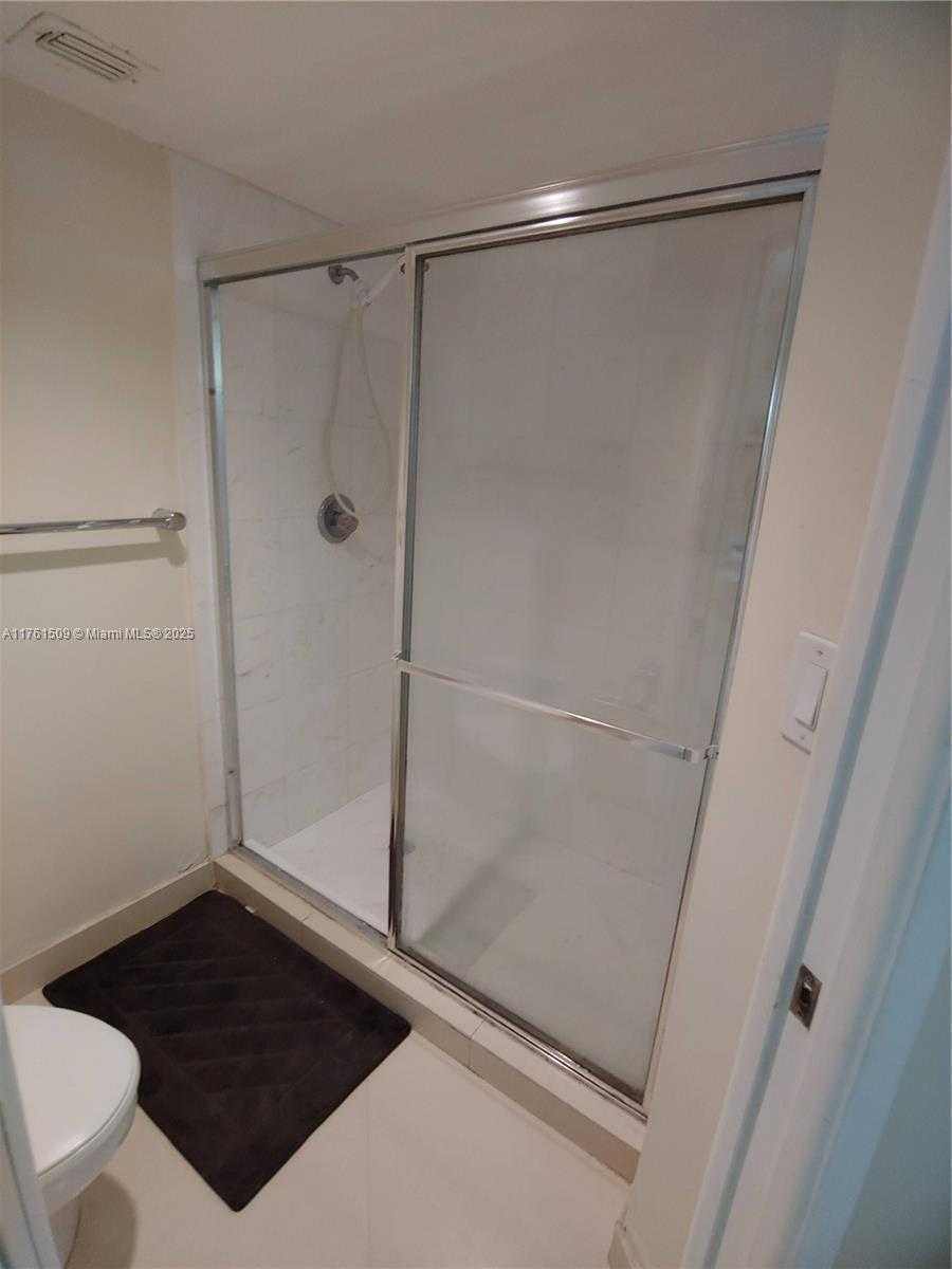 Small Image of 19101 NORTH EAST 36TH CT #707, Aventura Number 16