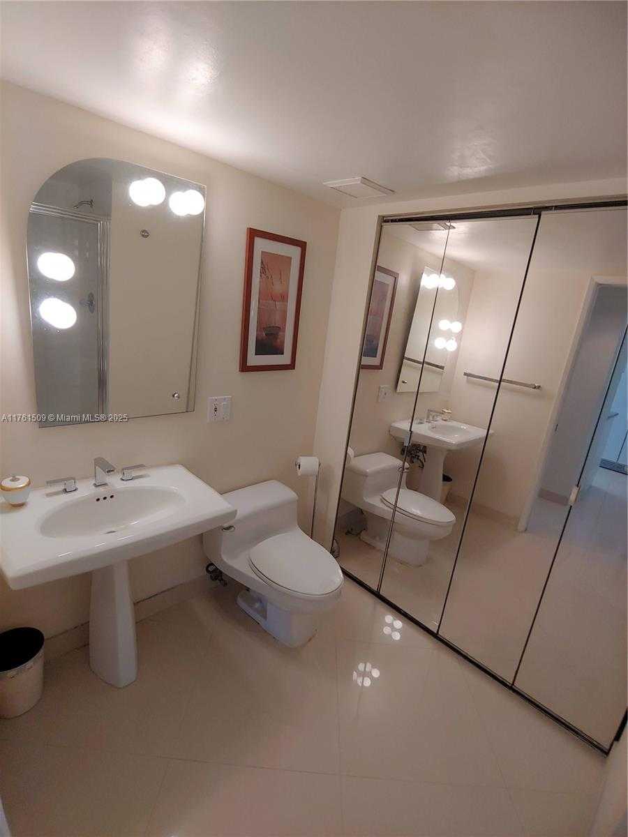 Small Image of 19101 NORTH EAST 36TH CT #707, Aventura Number 21