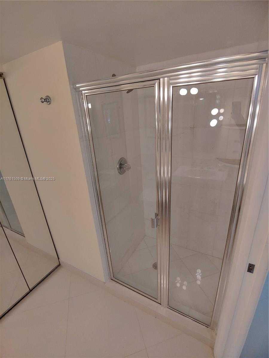 Small Image of 19101 NORTH EAST 36TH CT #707, Aventura Number 22