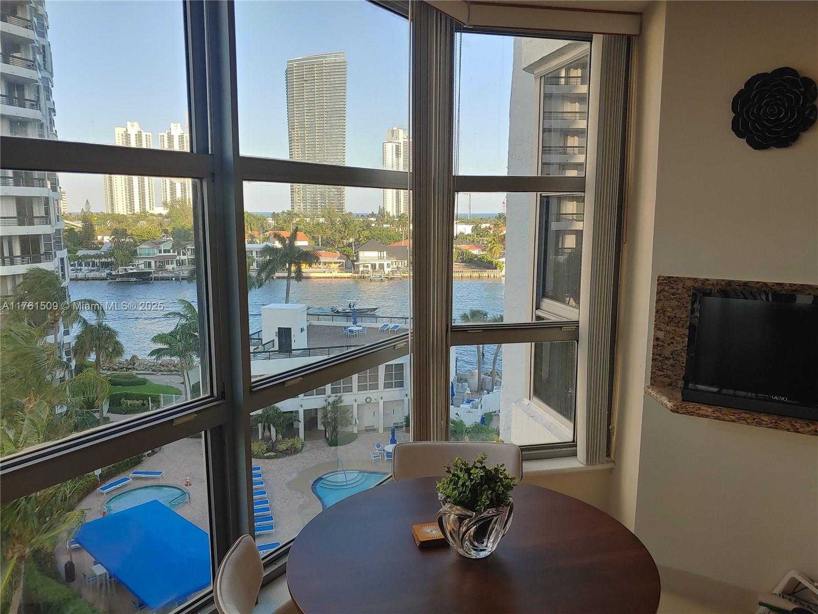 Small Image of 19101 NORTH EAST 36TH CT #707, Aventura Number 8