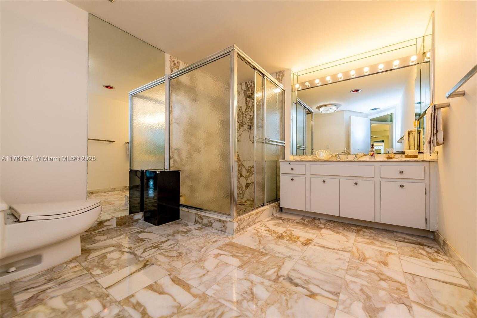 Small Image of 10155 COLLINS AVE #1009, Bal Harbour Number 57