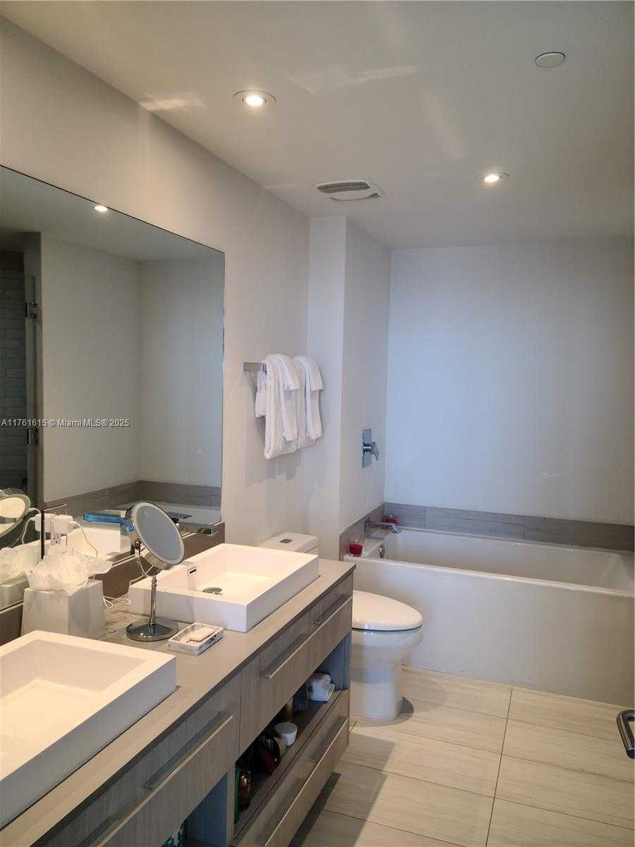 Small Image of 4010 SOUTH OCEAN DR #R3309, Hollywood Number 10