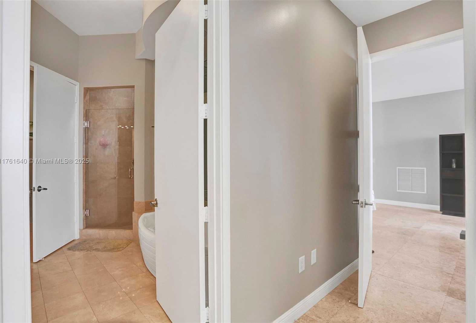 Small Image of 18101 COLLINS AVE #PH104, Sunny Isles Beach Number 39