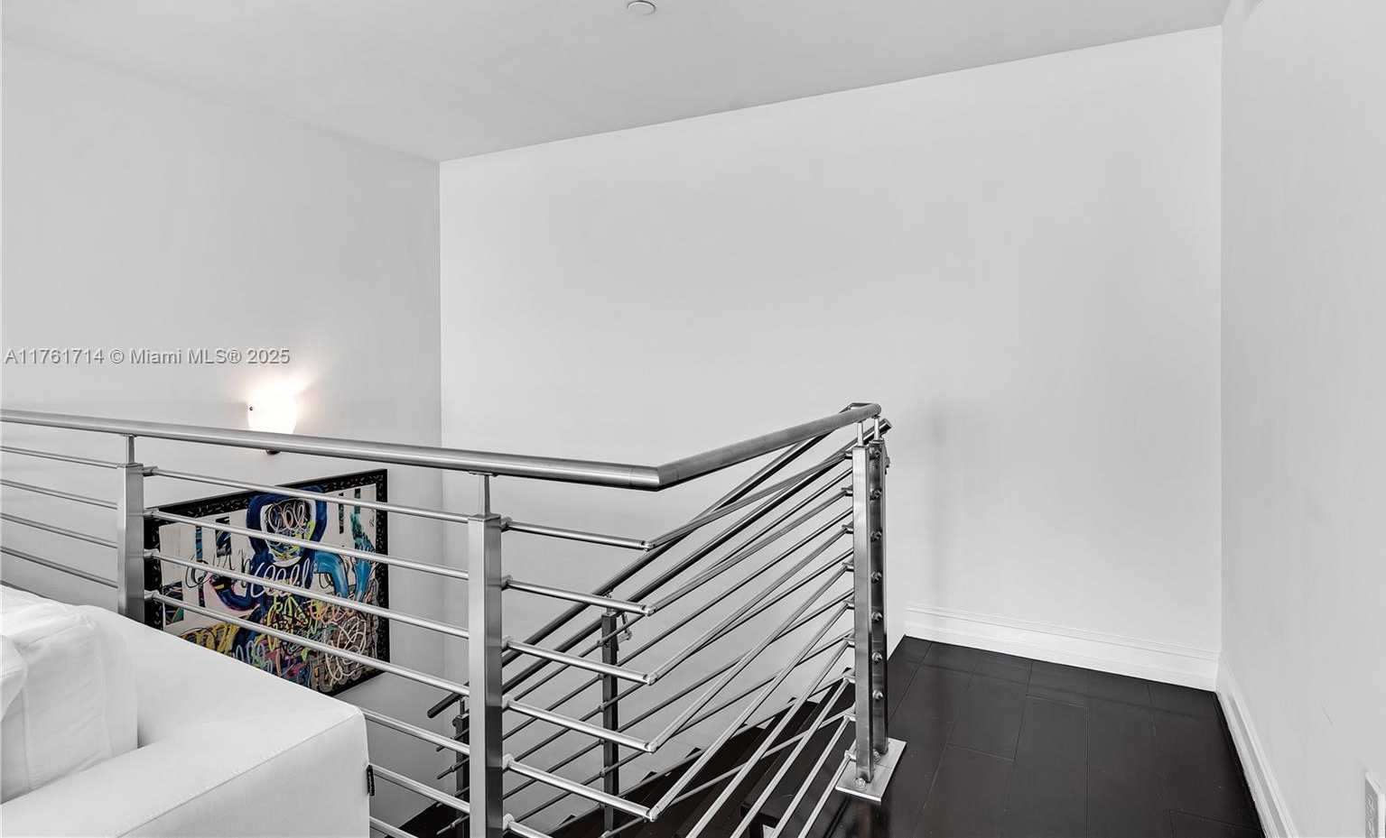 Small Image of 900 BISCAYNE BLVD #909, Miami Number 19