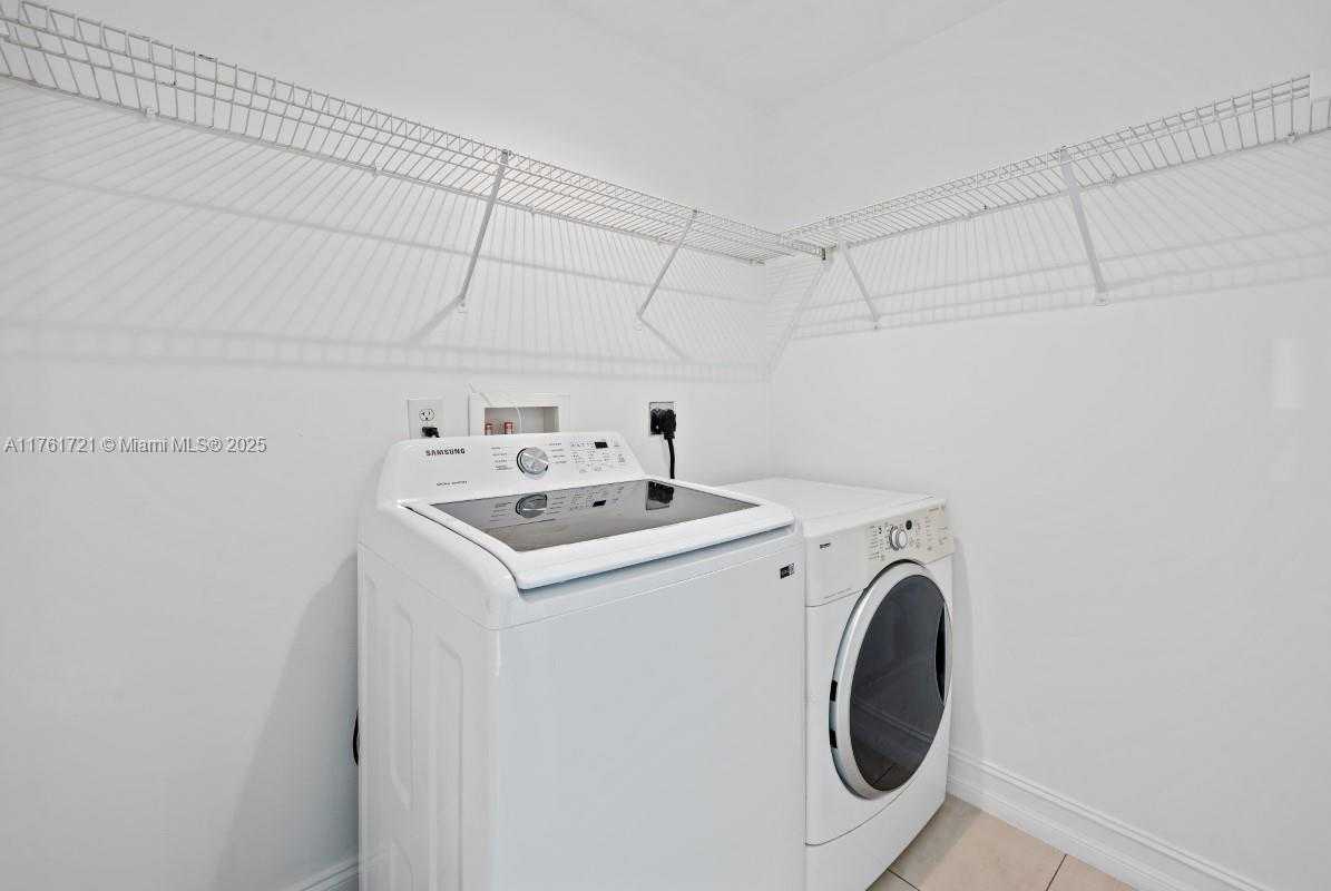 Small Image of 3330 NORTH EAST 190TH ST #1918, Aventura Number 11