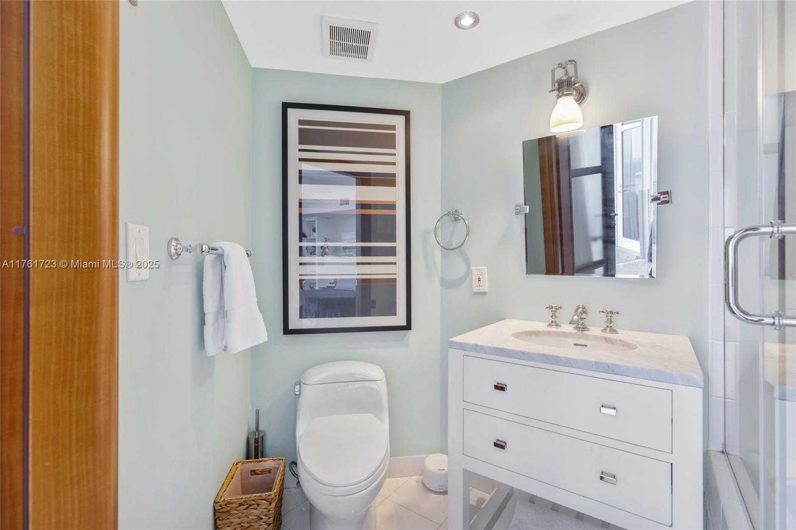 Small Image of 6301 #2301, Miami Beach Number 19