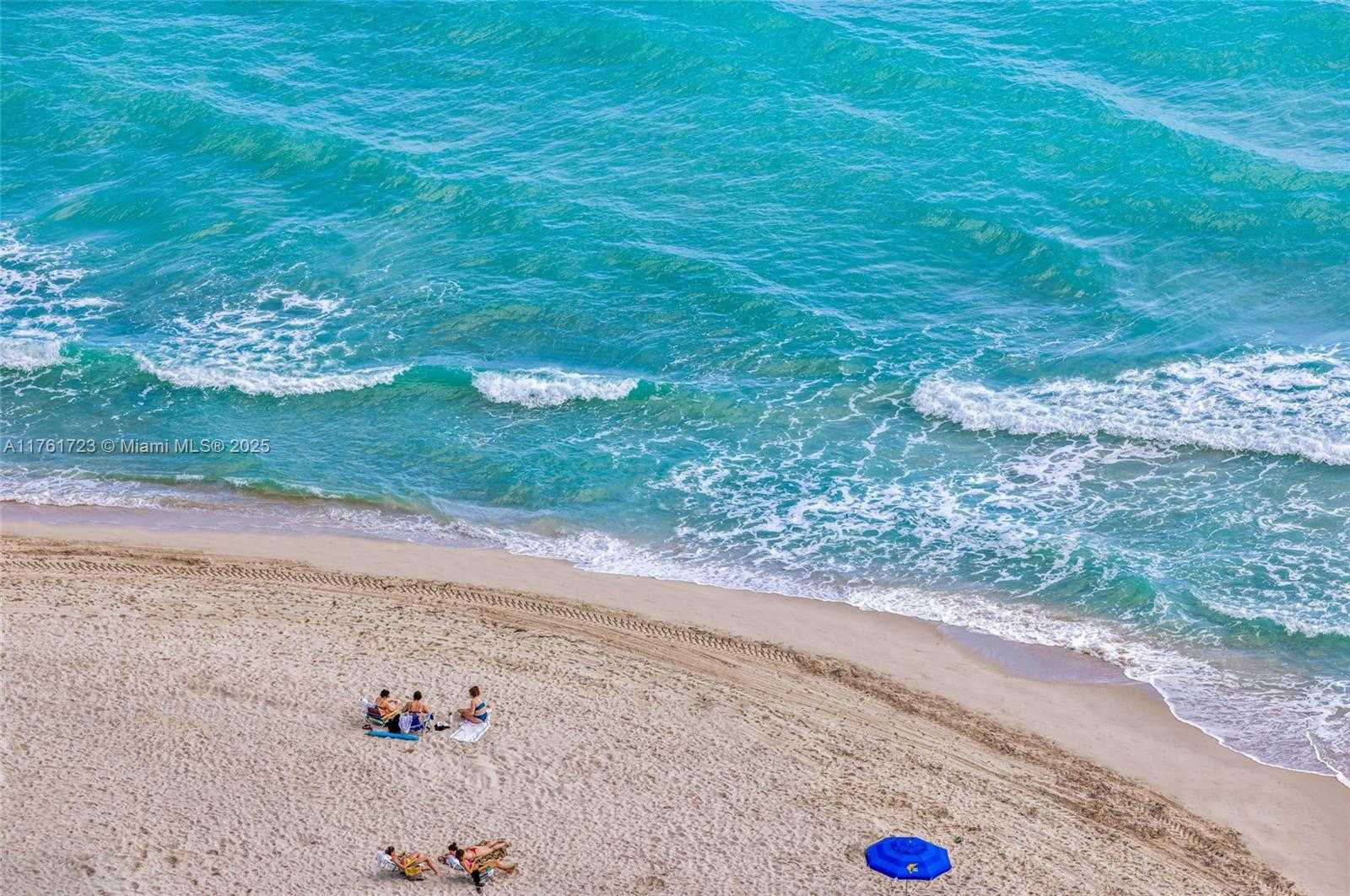 Small Image of 6301 #2301, Miami Beach Number 25