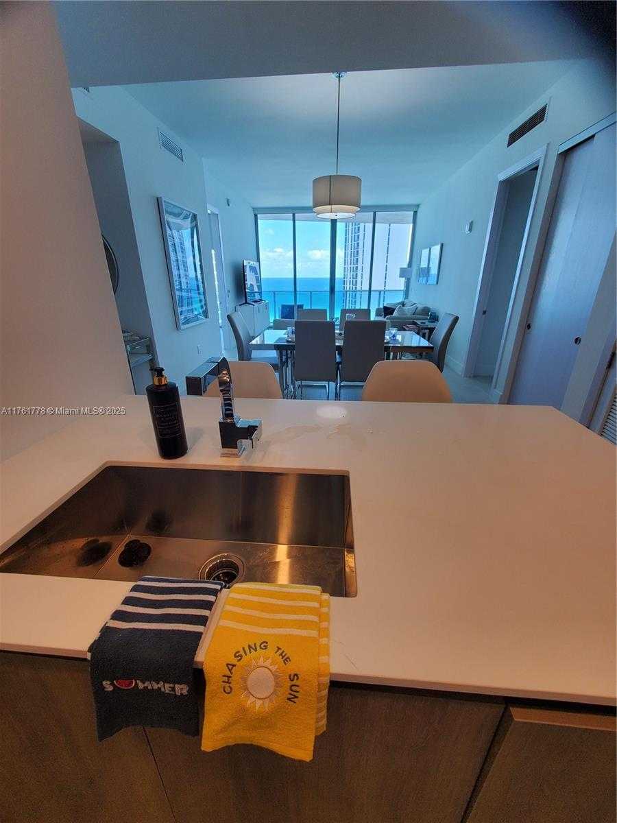 Small Image of 17550 COLLINS AVE #1403, Sunny Isles Beach Number 34