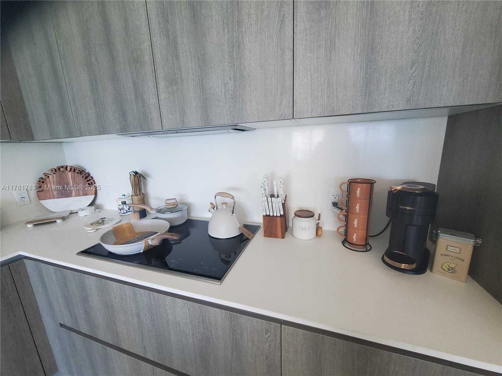 Small Image of 17550 COLLINS #1402, Sunny Isles Beach Number 28