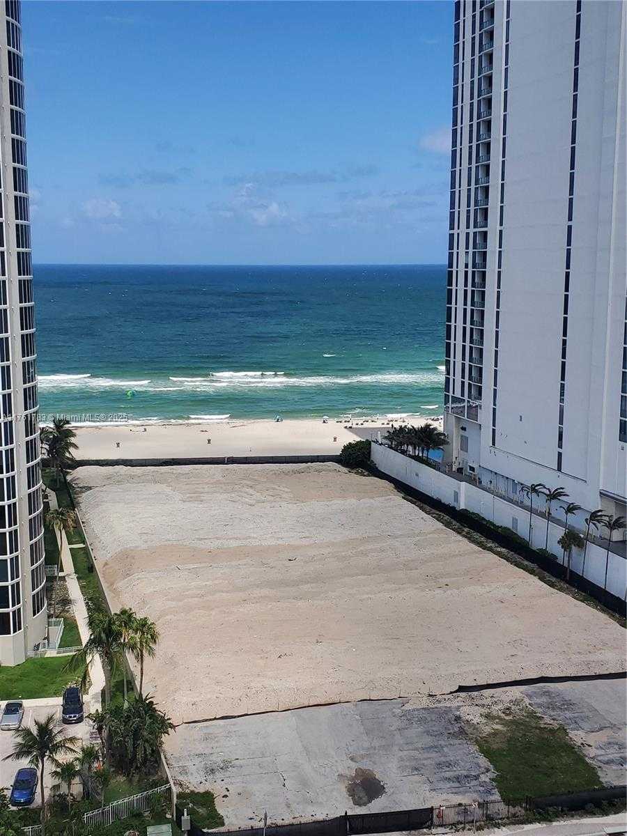 Small Image of 17550 COLLINS #1402, Sunny Isles Beach Number 29