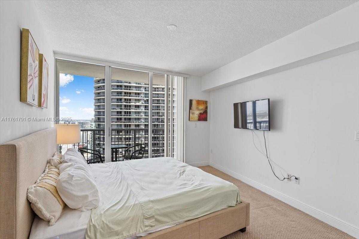 Small Image of 1750 NORTH BAYSHORE DR #4809, Miami Number 12