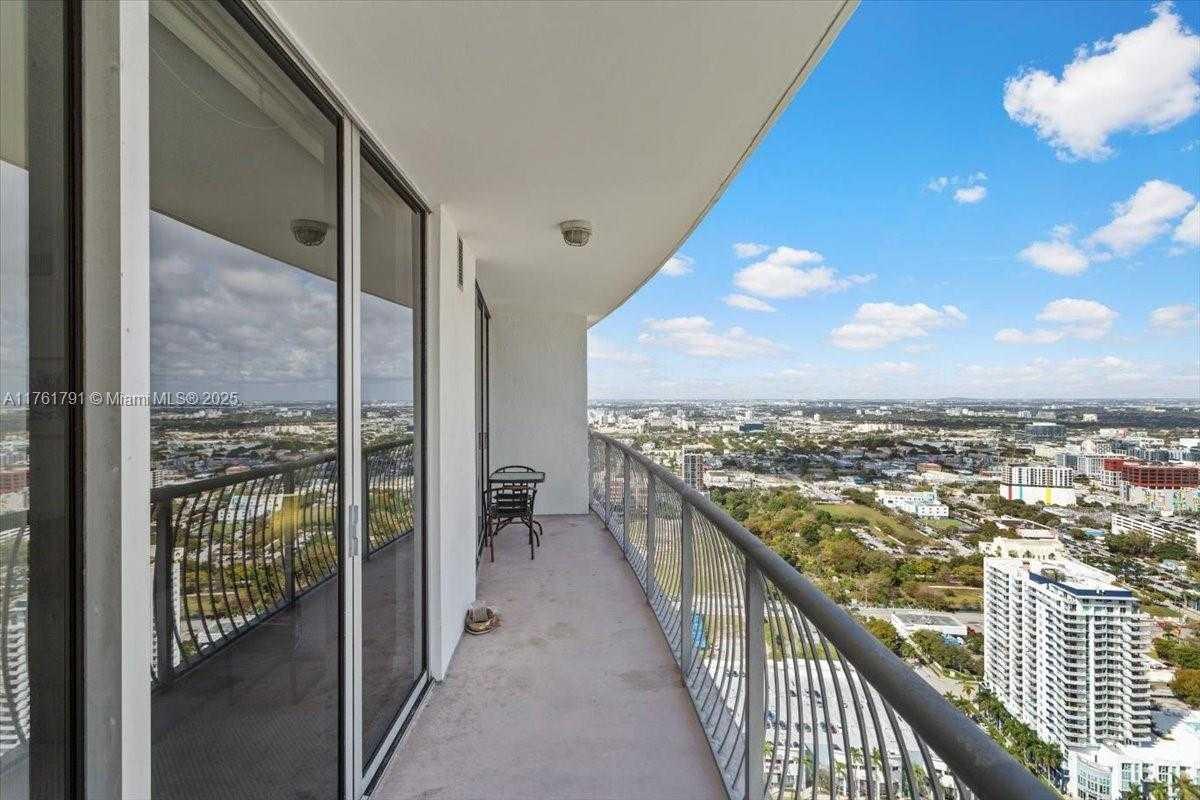 Small Image of 1750 NORTH BAYSHORE DR #4809, Miami Number 6