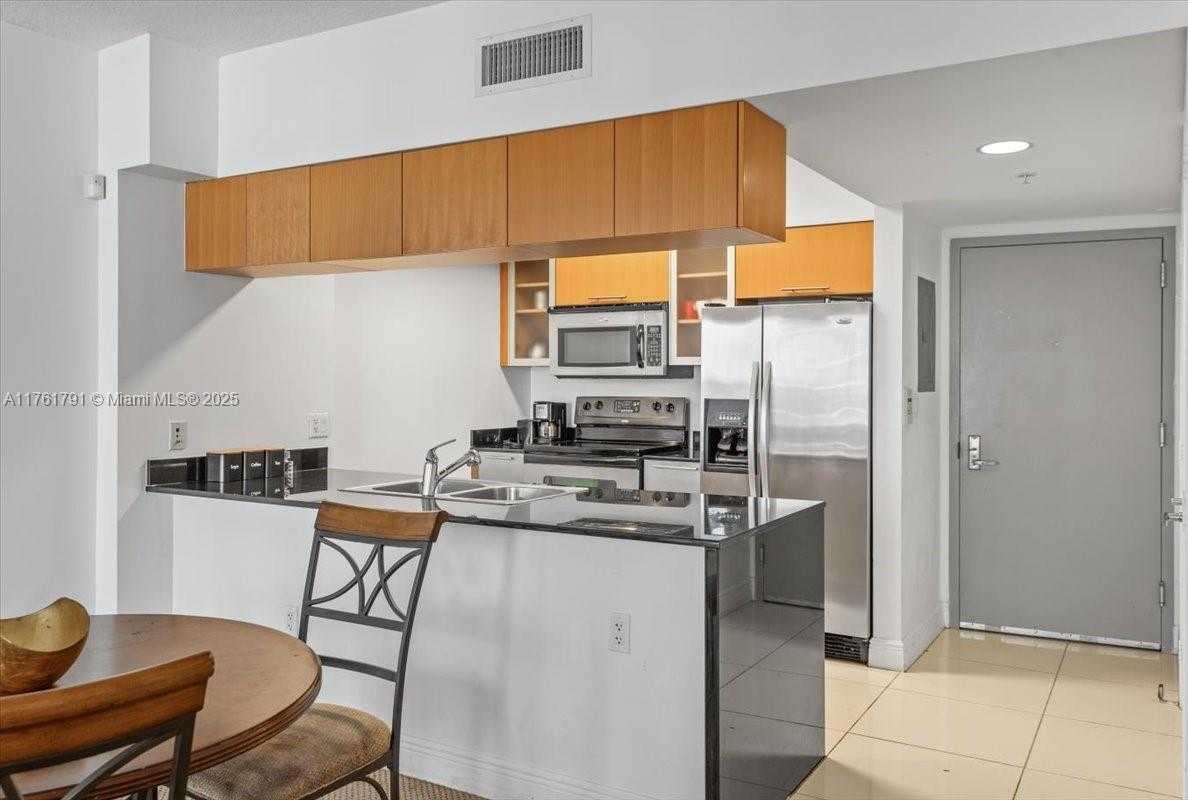 Small Image of 1750 NORTH BAYSHORE DR #4809, Miami Number 8