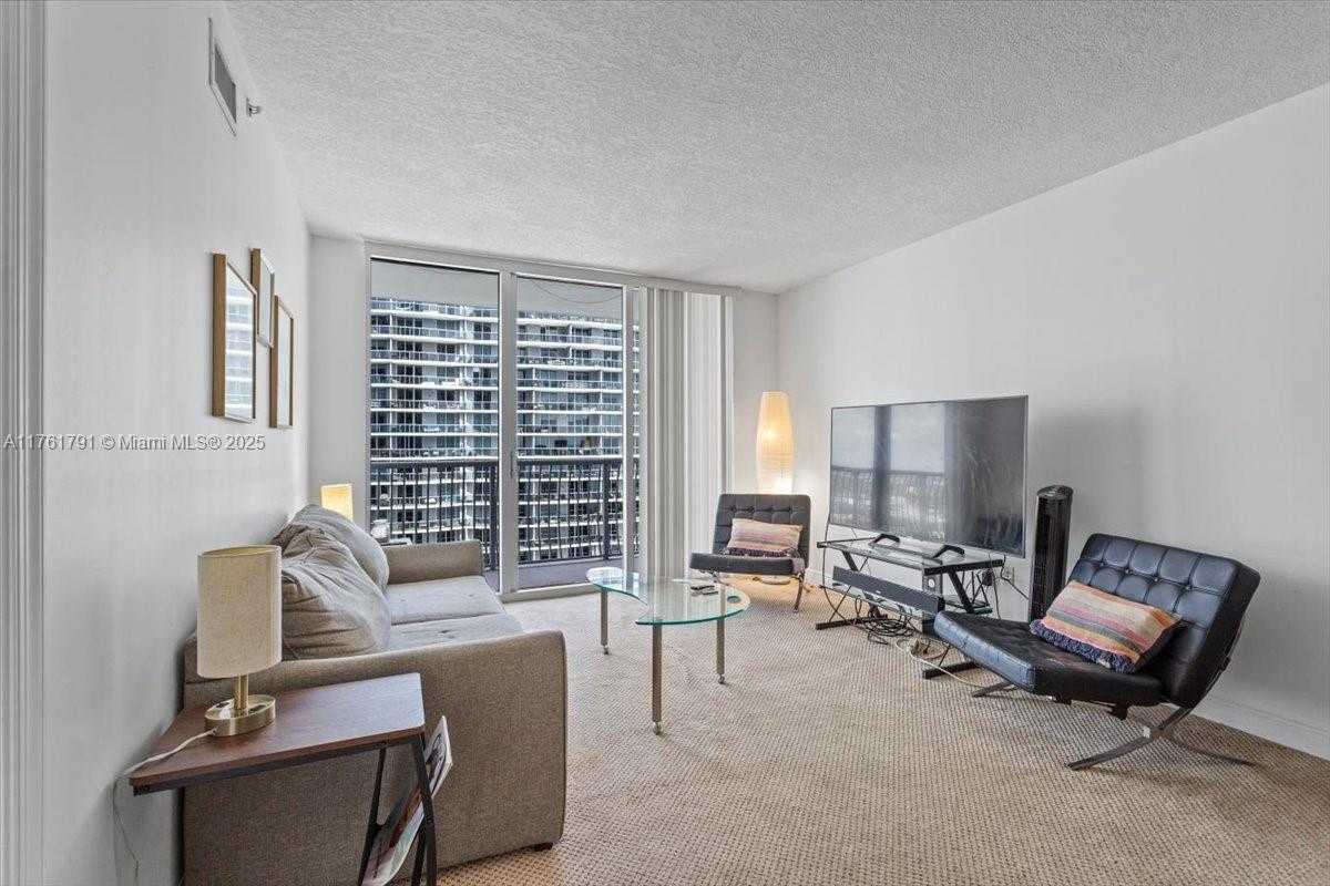 Small Image of 1750 NORTH BAYSHORE DR #4809, Miami Number 9