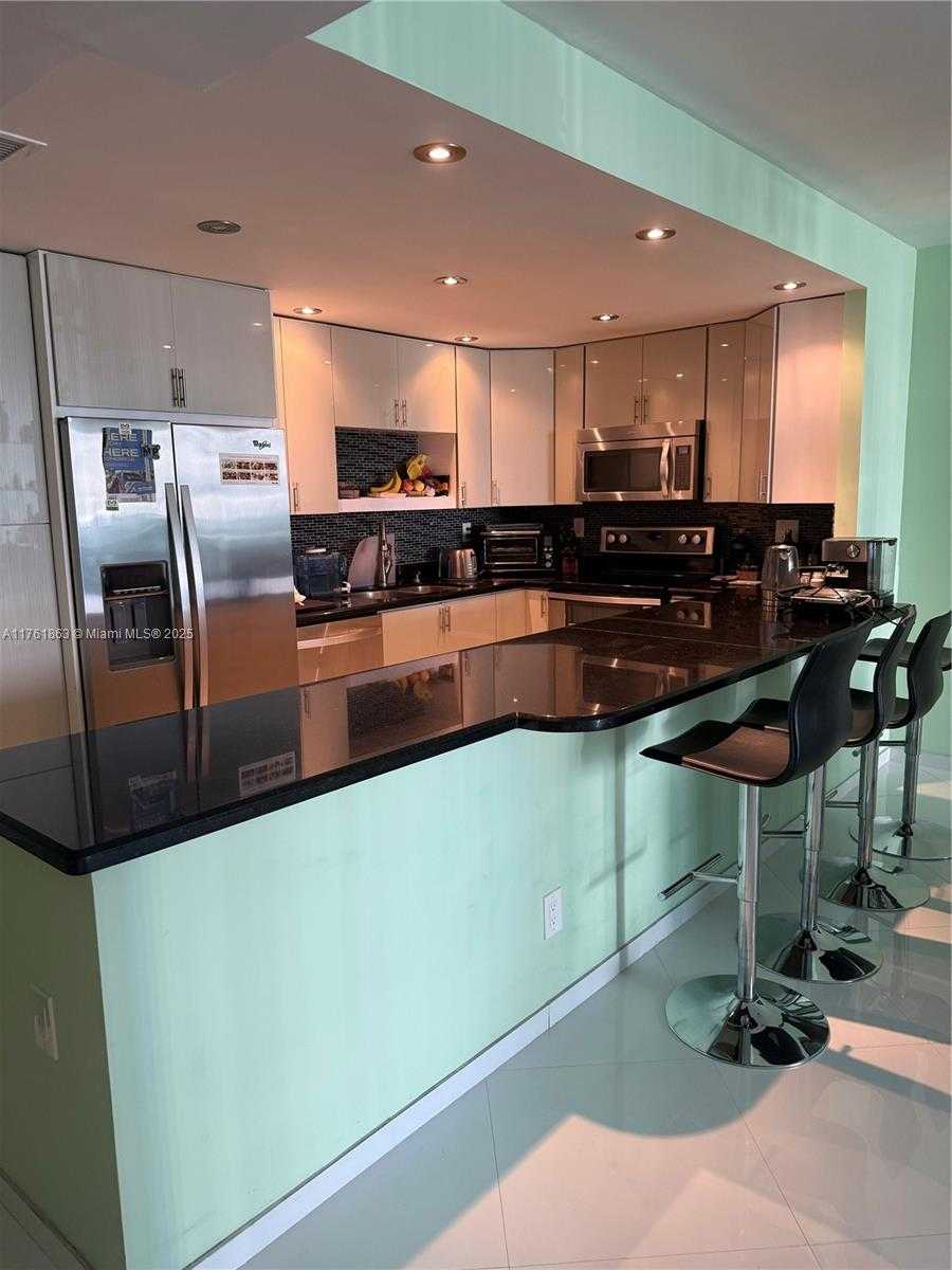 Small Image of 19380 COLLINS AVE #403, Sunny Isles Beach Number 10