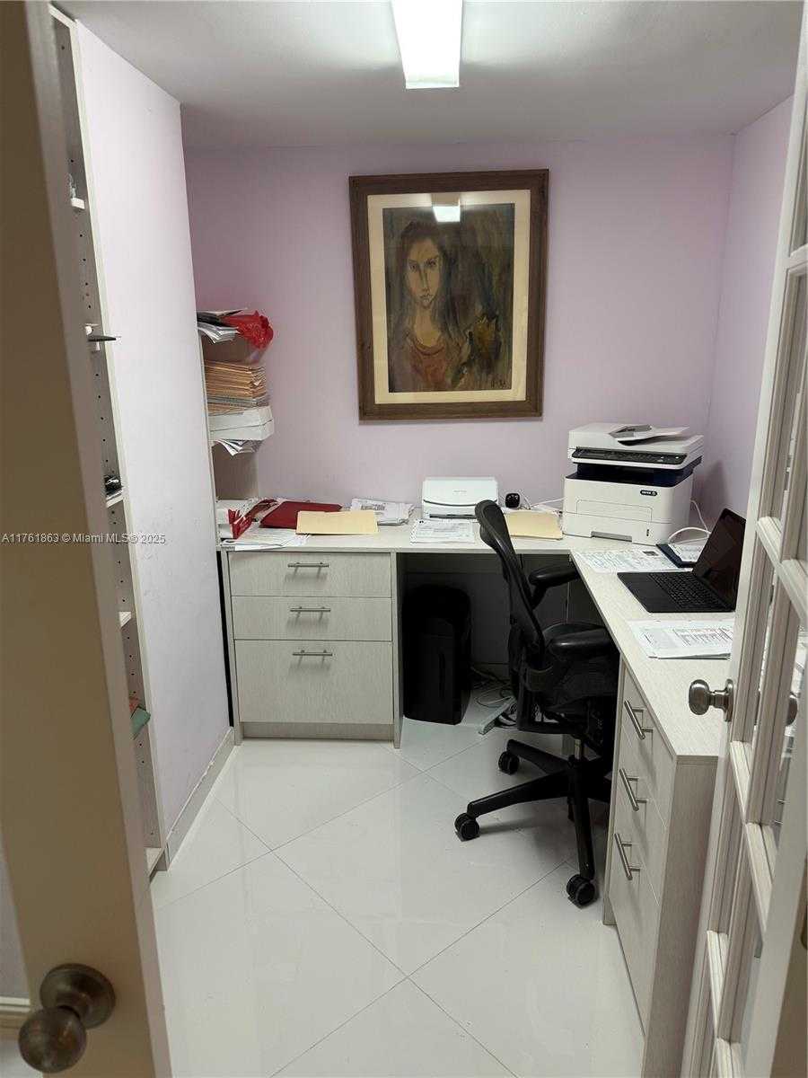 Small Image of 19380 COLLINS AVE #403, Sunny Isles Beach Number 12