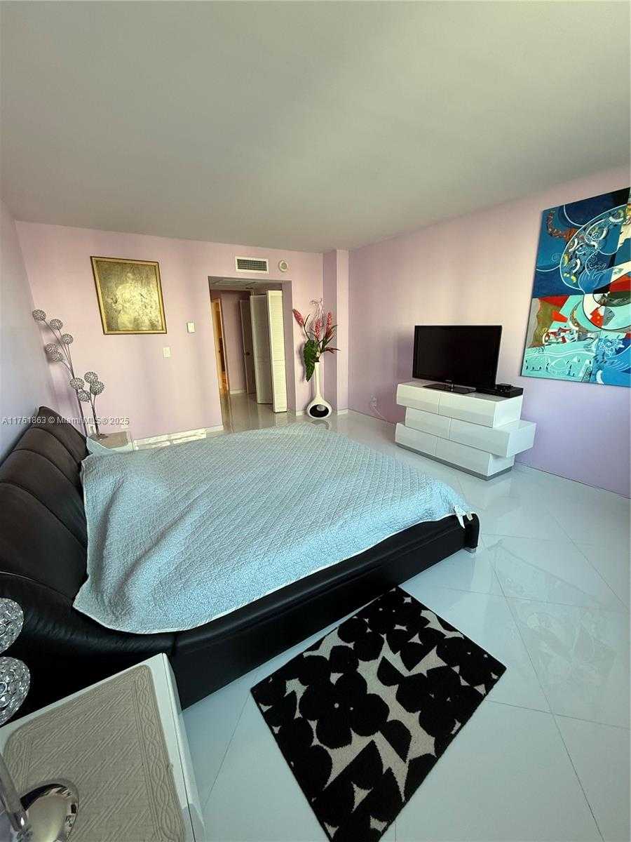 Small Image of 19380 COLLINS AVE #403, Sunny Isles Beach Number 18