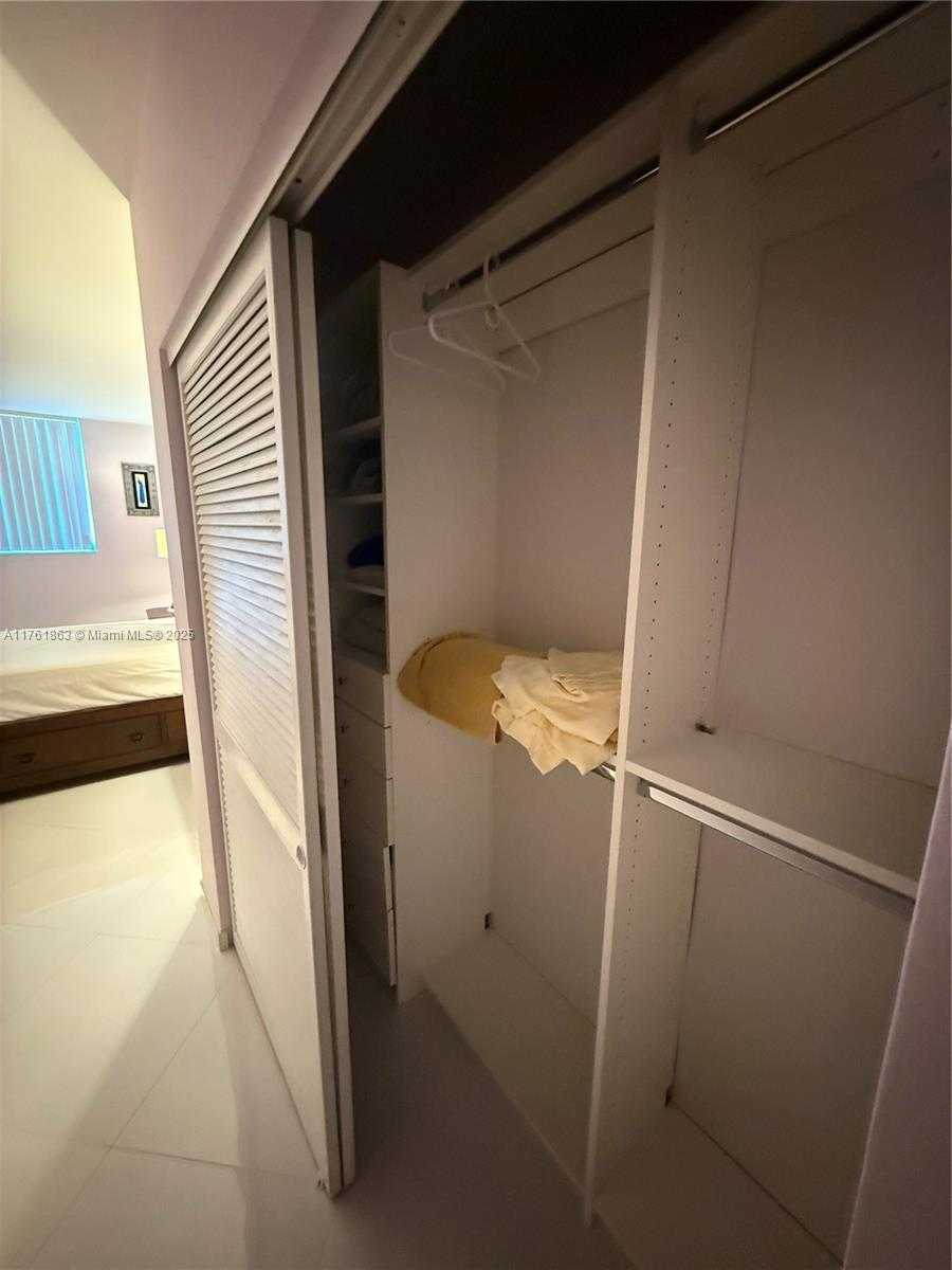 Small Image of 19380 COLLINS AVE #403, Sunny Isles Beach Number 27