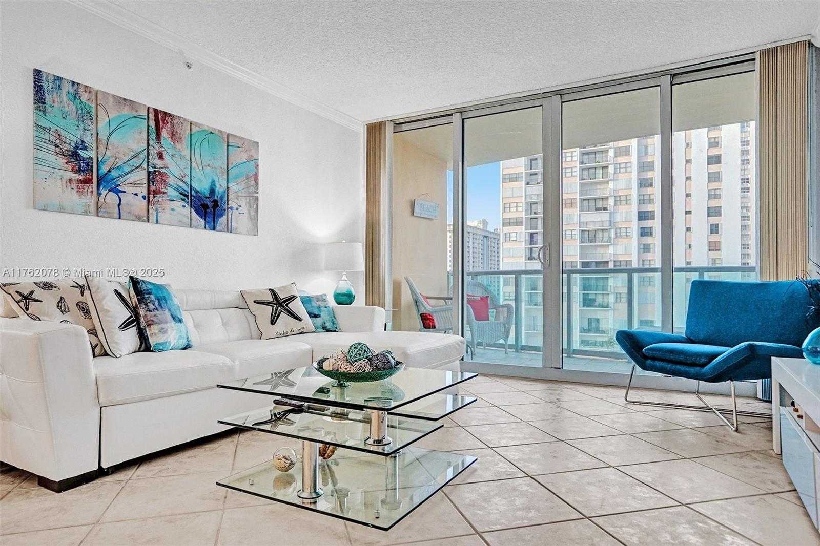 Small Image of 2501 SOUTH OCEAN DR #538 (available Dec 11), Hollywood Number 2