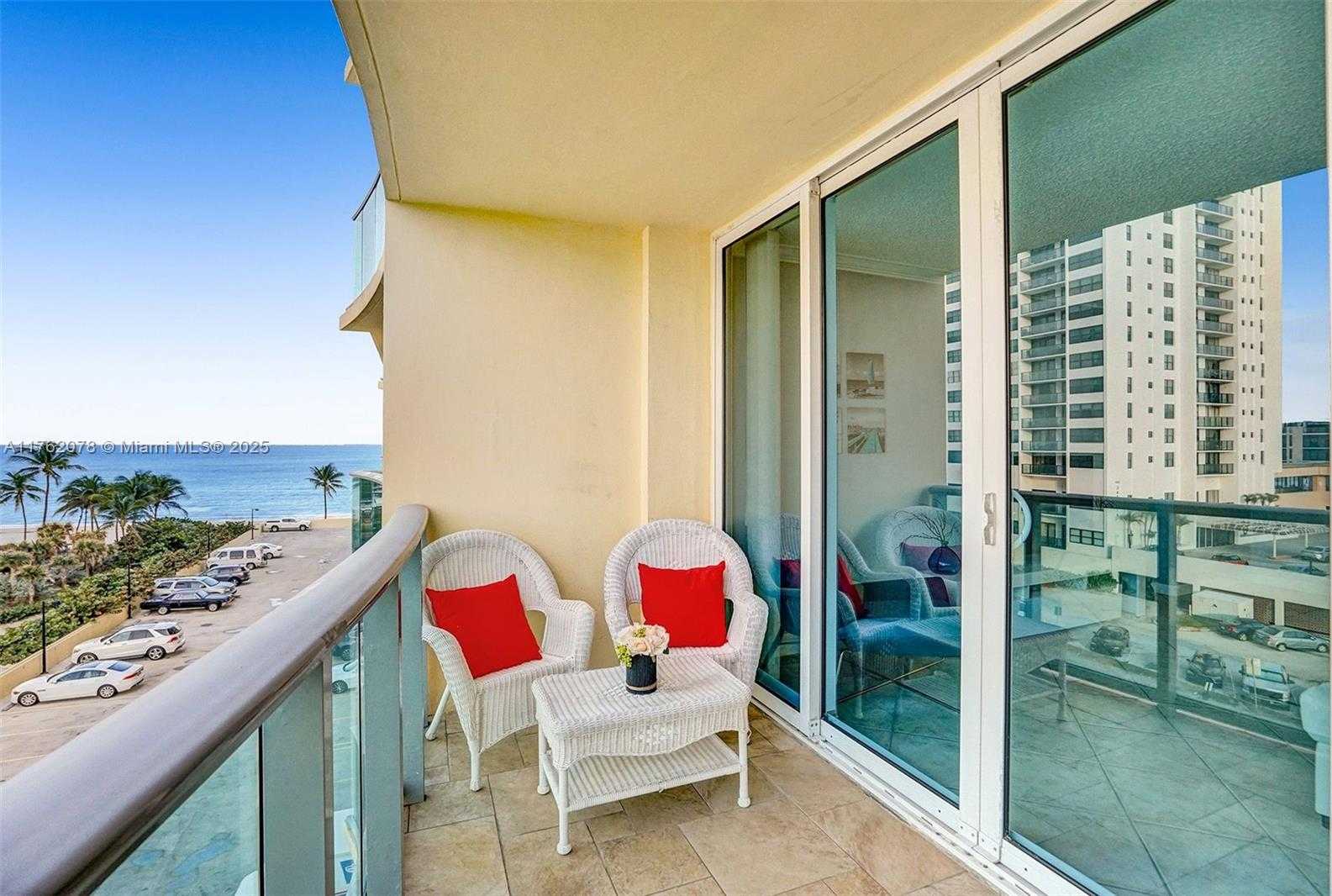 Small Image of 2501 SOUTH OCEAN DR #538 (available Dec 11), Hollywood Number 6