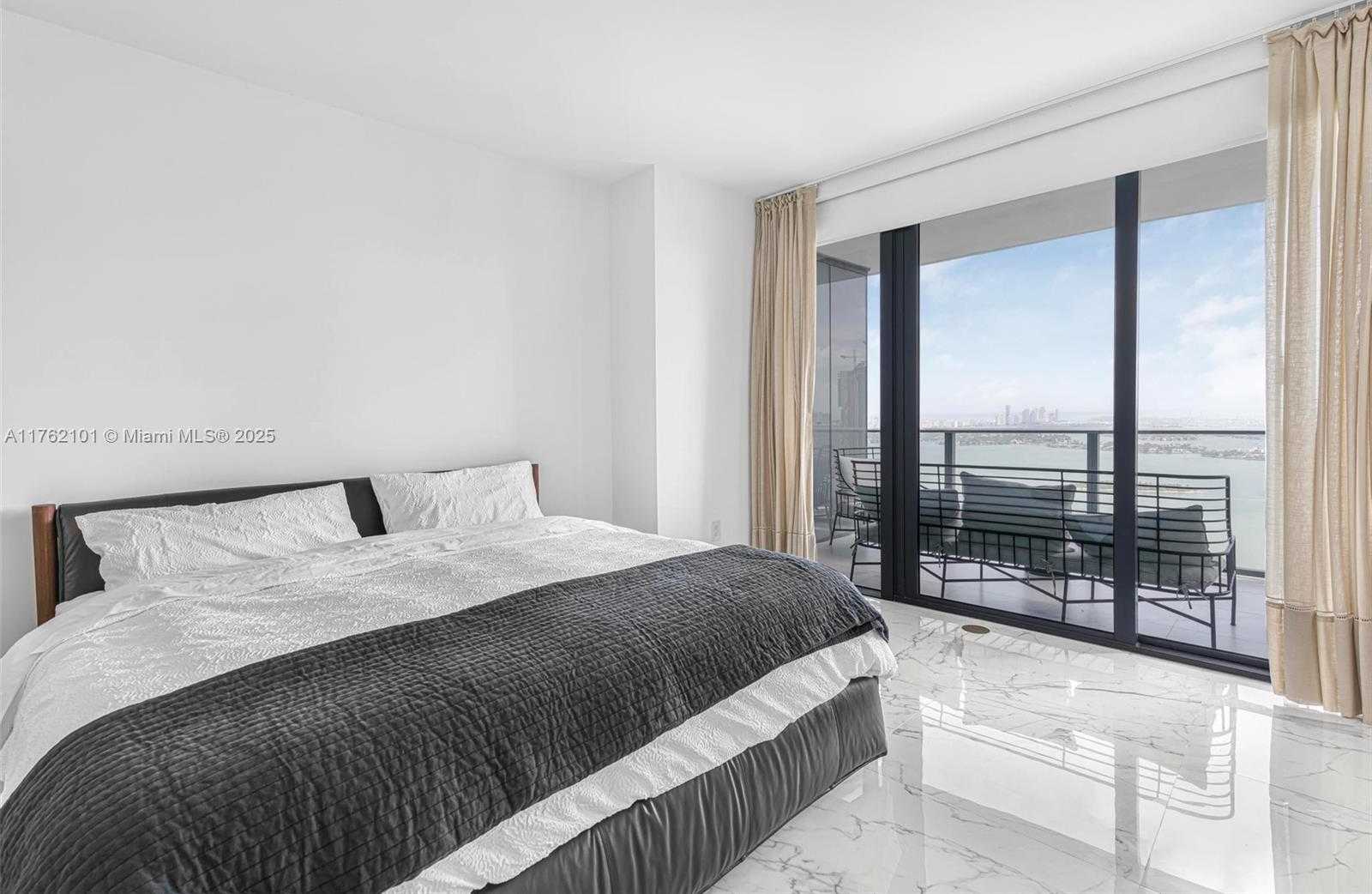 Small Image of 650 NORTH EAST 32ND ST #4903, Miami Number 16
