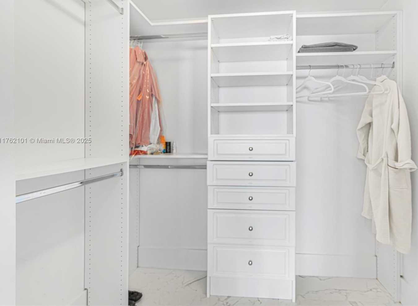 Small Image of 650 NORTH EAST 32ND ST #4903, Miami Number 20