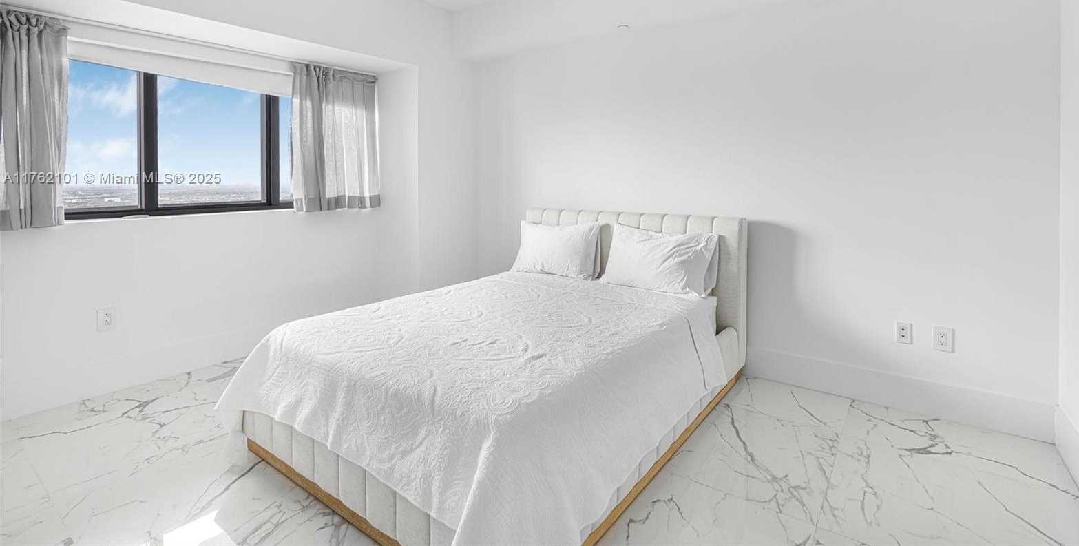 Small Image of 650 NORTH EAST 32ND ST #4903, Miami Number 21
