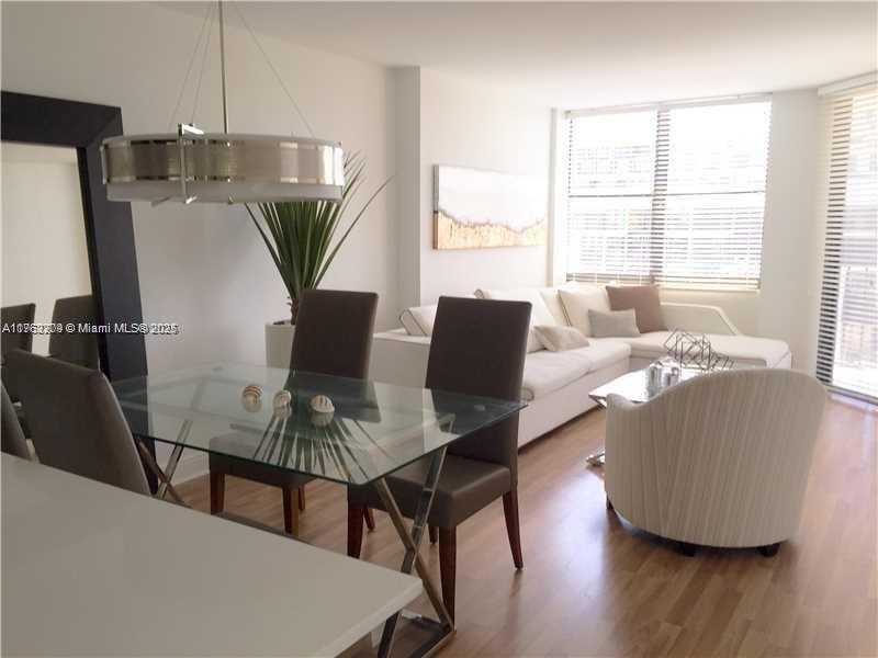 Small Image of 1901 BRICKELL AVE #B1804, Miami Number 11