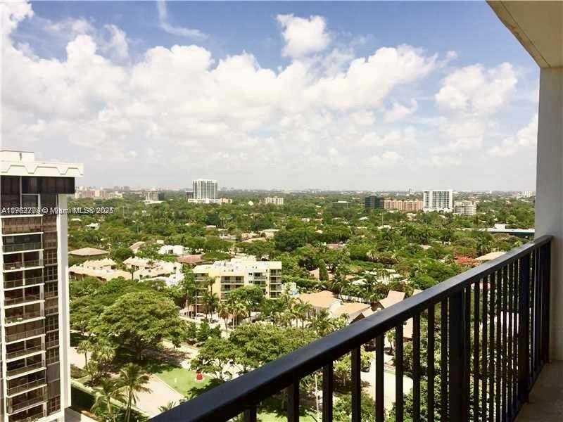 Small Image of 1901 BRICKELL AVE #B1804, Miami Number 14