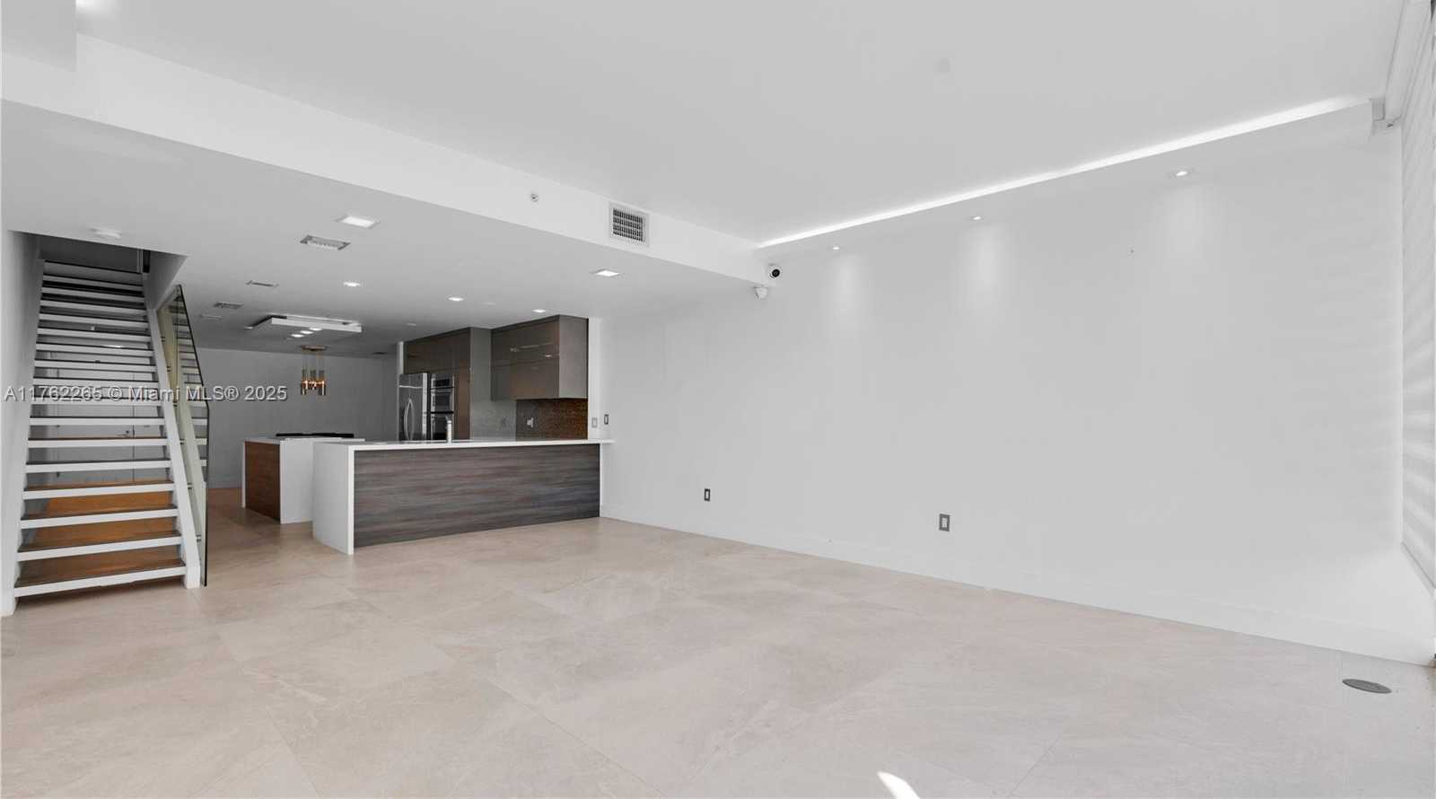 Small Image of 2950 NORTH EAST 188TH ST #115, Aventura Number 13