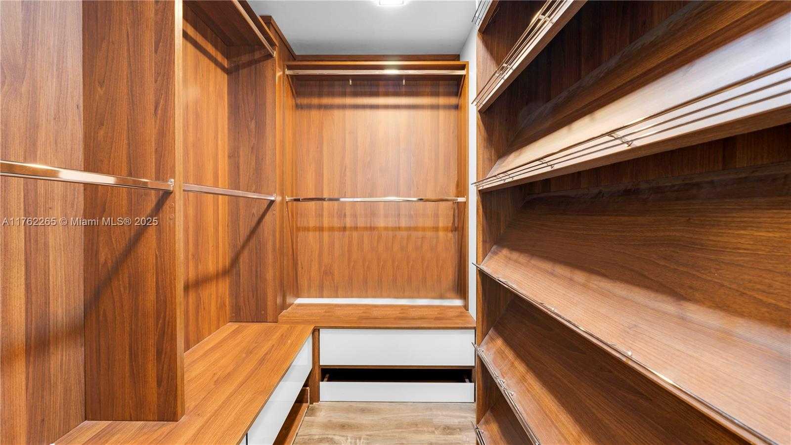 Small Image of 2950 NORTH EAST 188TH ST #115, Aventura Number 26