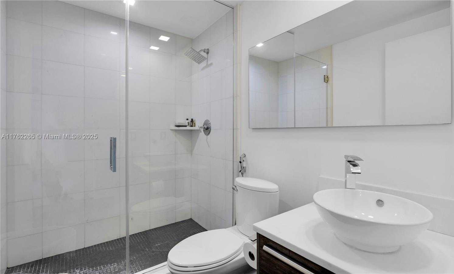 Small Image of 2950 NORTH EAST 188TH ST #115, Aventura Number 27