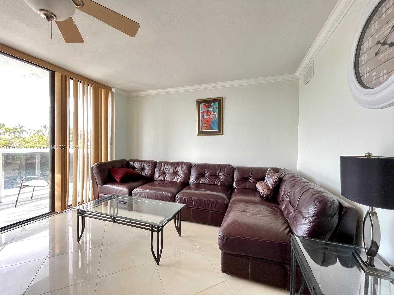 Small Image of 20505 EAST COUNTRY CLUB DR #233, Aventura Number 12