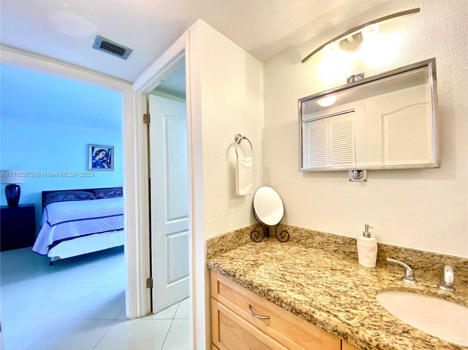 Small Image of 20505 EAST COUNTRY CLUB DR #233, Aventura Number 18