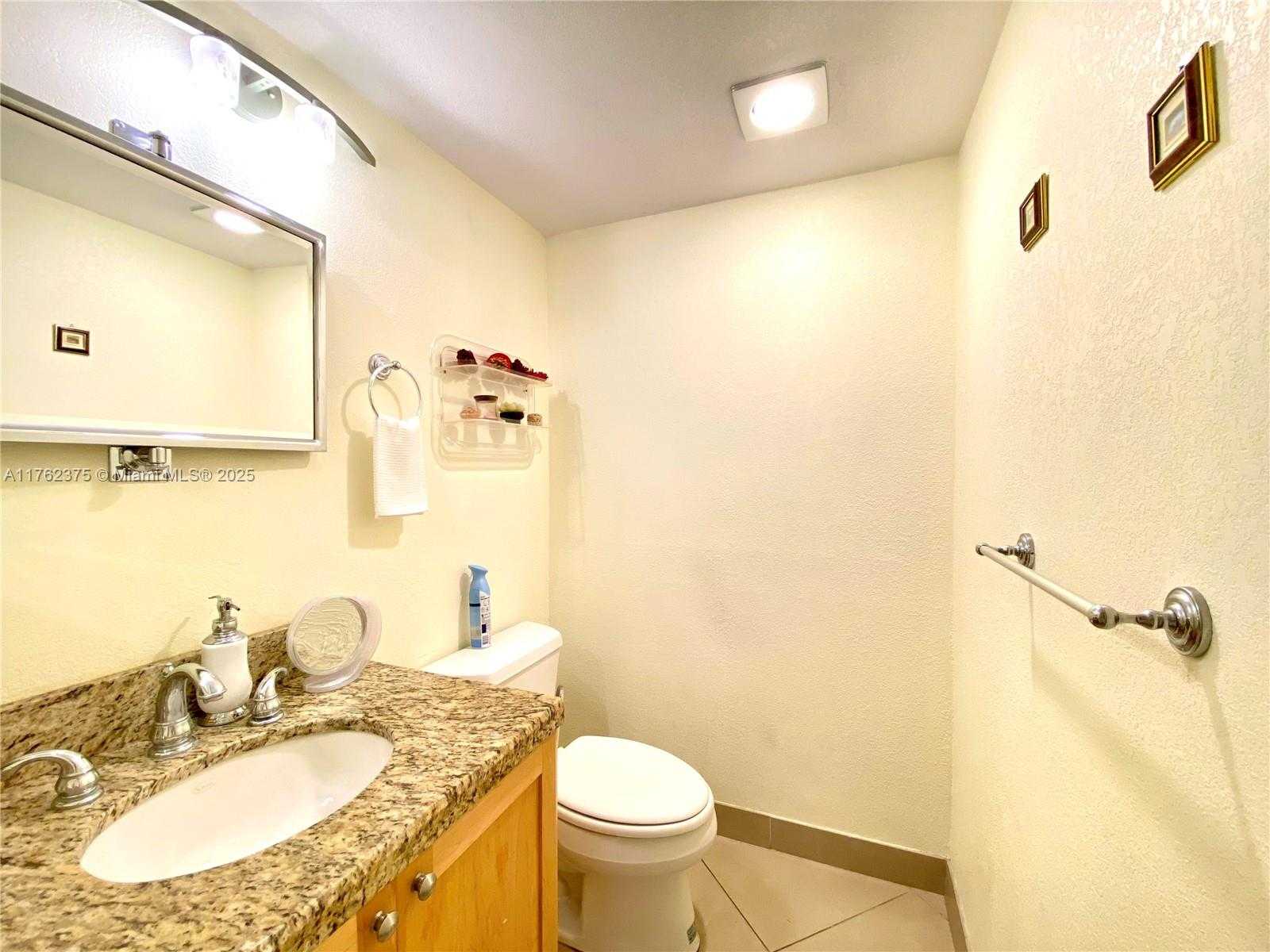 Small Image of 20505 EAST COUNTRY CLUB DR #233, Aventura Number 23