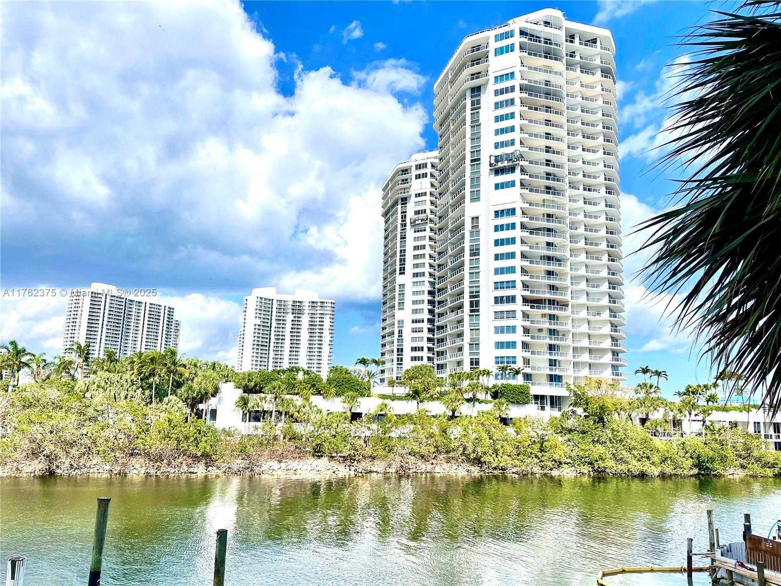 Small Image of 20505 EAST COUNTRY CLUB DR #233, Aventura Number 26