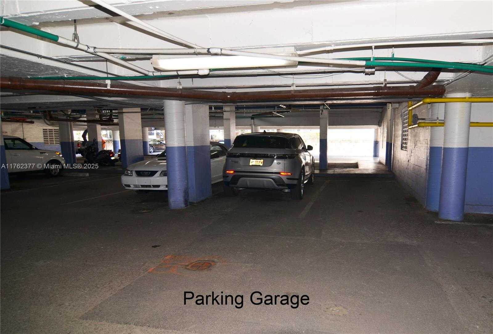 Small Image of 800 WEST AVE #PH44, Miami Beach Number 10