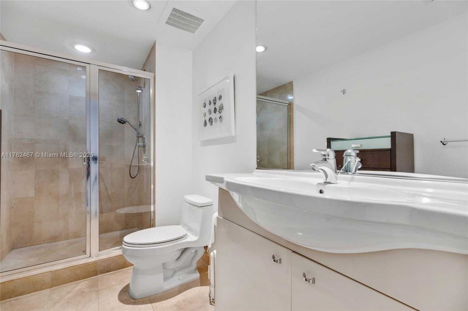 Small Image of 1830 SOUTH OCEAN DR #2609, Hallandale Beach Number 11