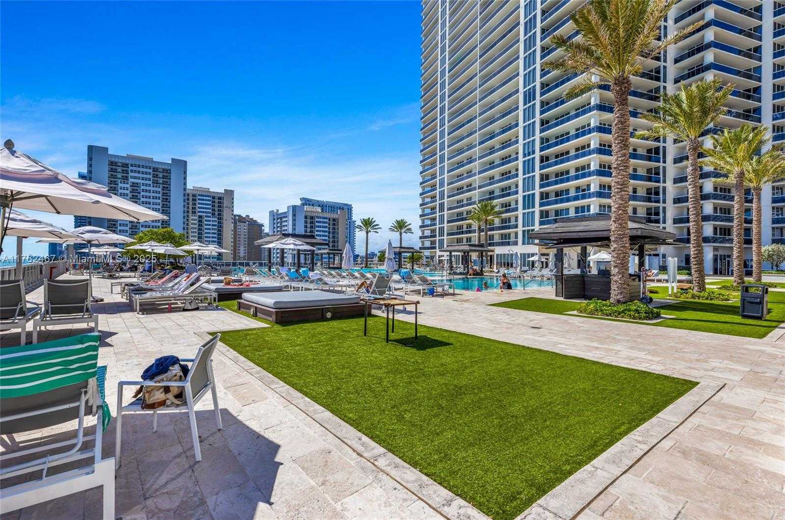 Small Image of 1830 SOUTH OCEAN DR #2609, Hallandale Beach Number 20