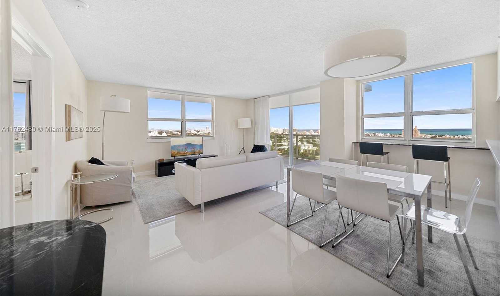 Small Image of 650 WEST AVE #1912, Miami Beach Number 2