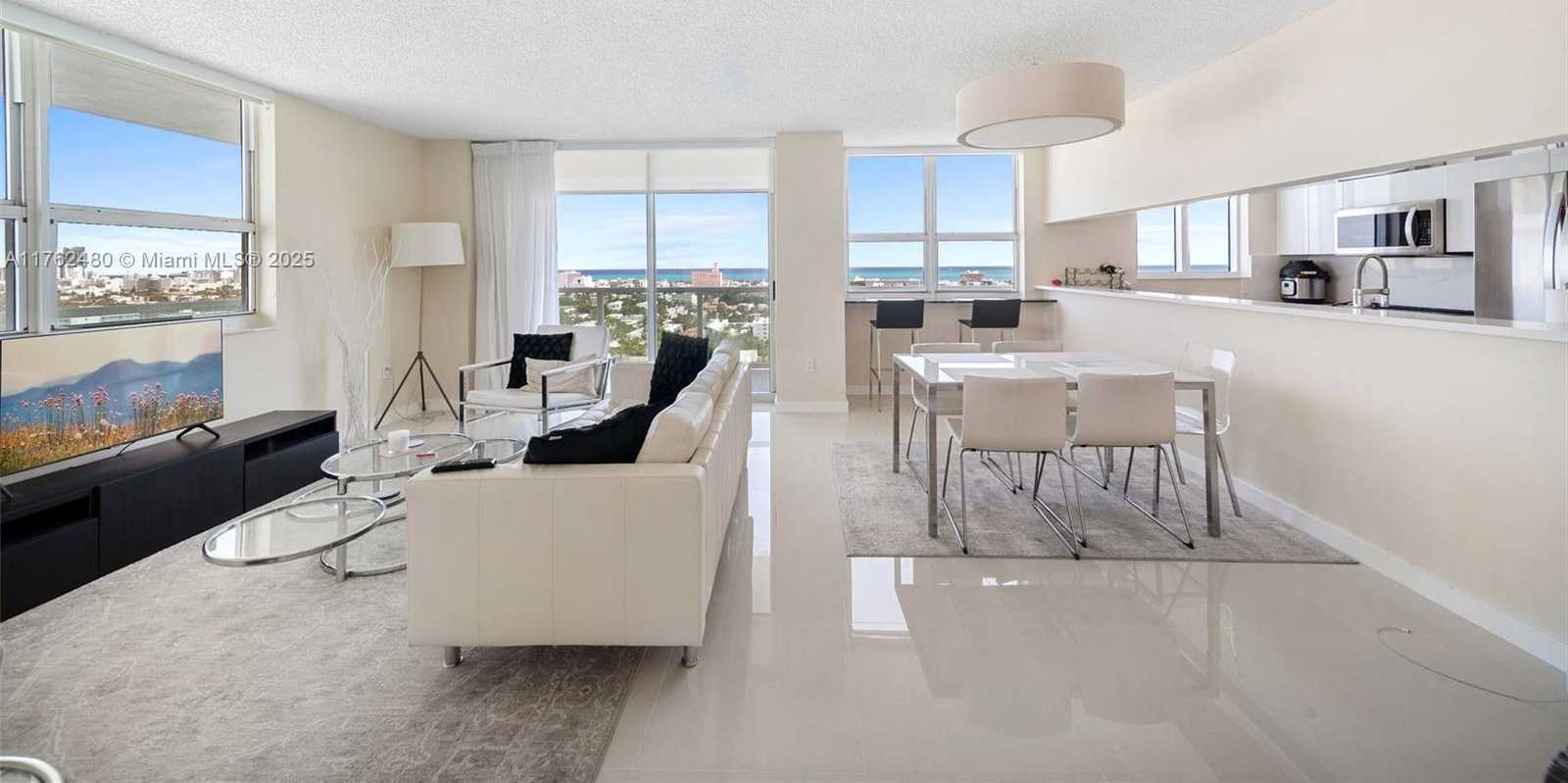 Small Image of 650 WEST AVE #1912, Miami Beach Number 3