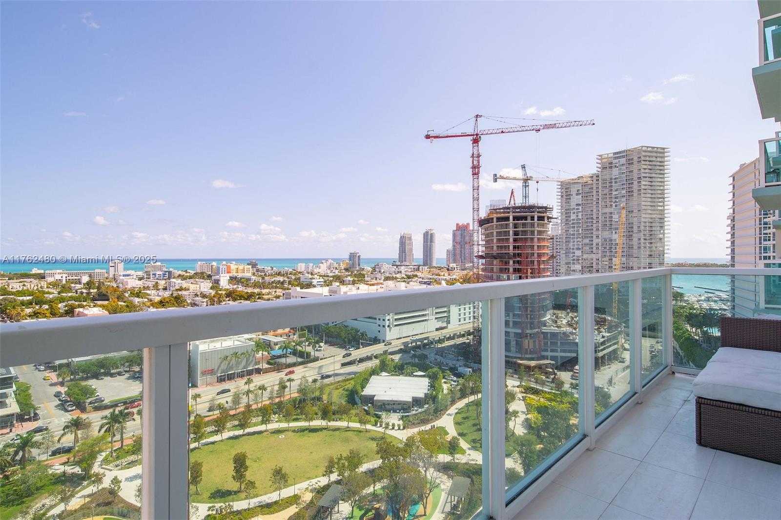 Small Image of 650 WEST AVE #1912, Miami Beach Number 37