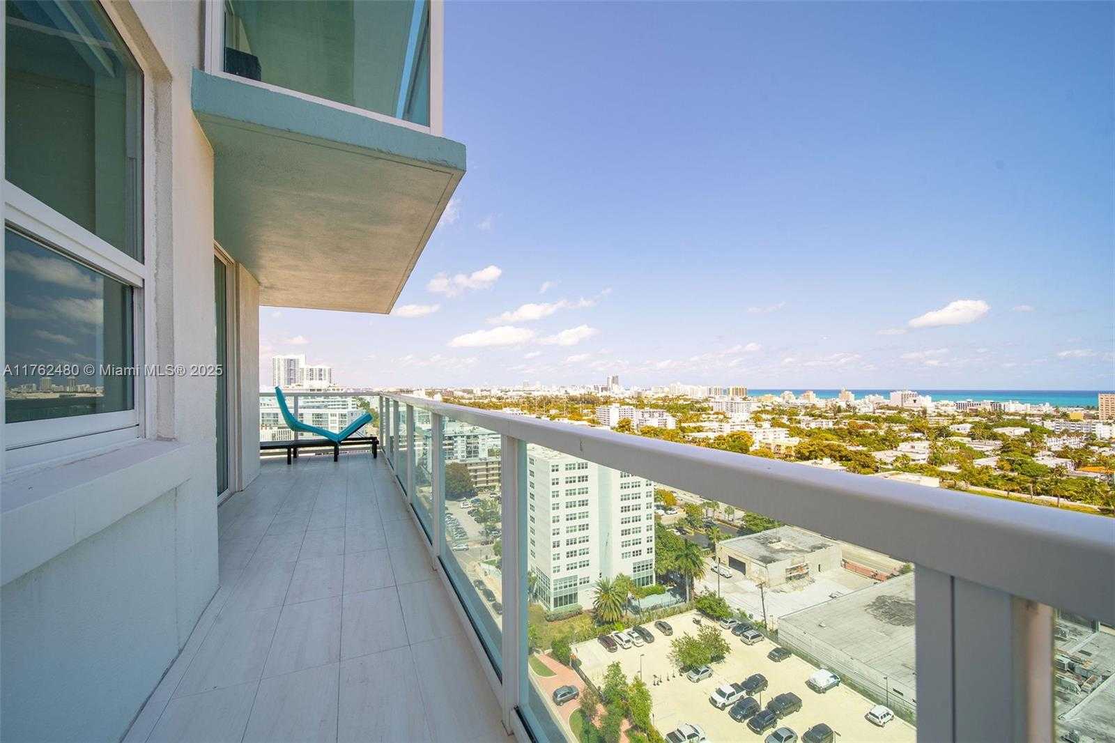 Small Image of 650 WEST AVE #1912, Miami Beach Number 39