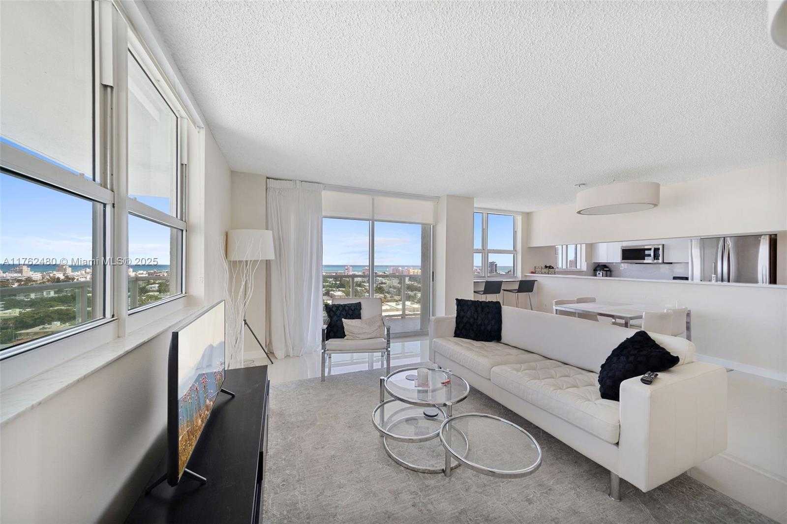 Small Image of 650 WEST AVE #1912, Miami Beach Number 4
