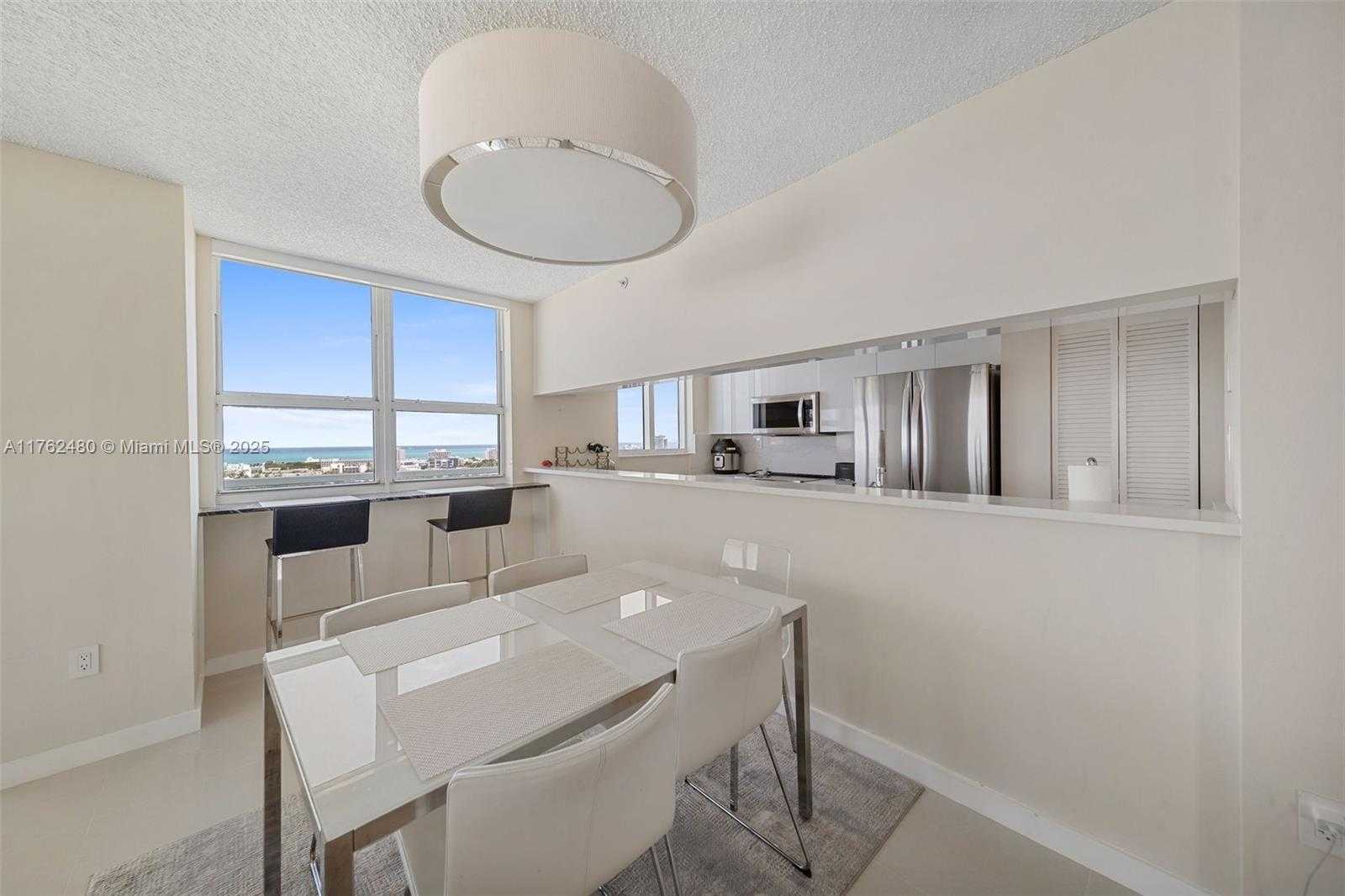Small Image of 650 WEST AVE #1912, Miami Beach Number 9