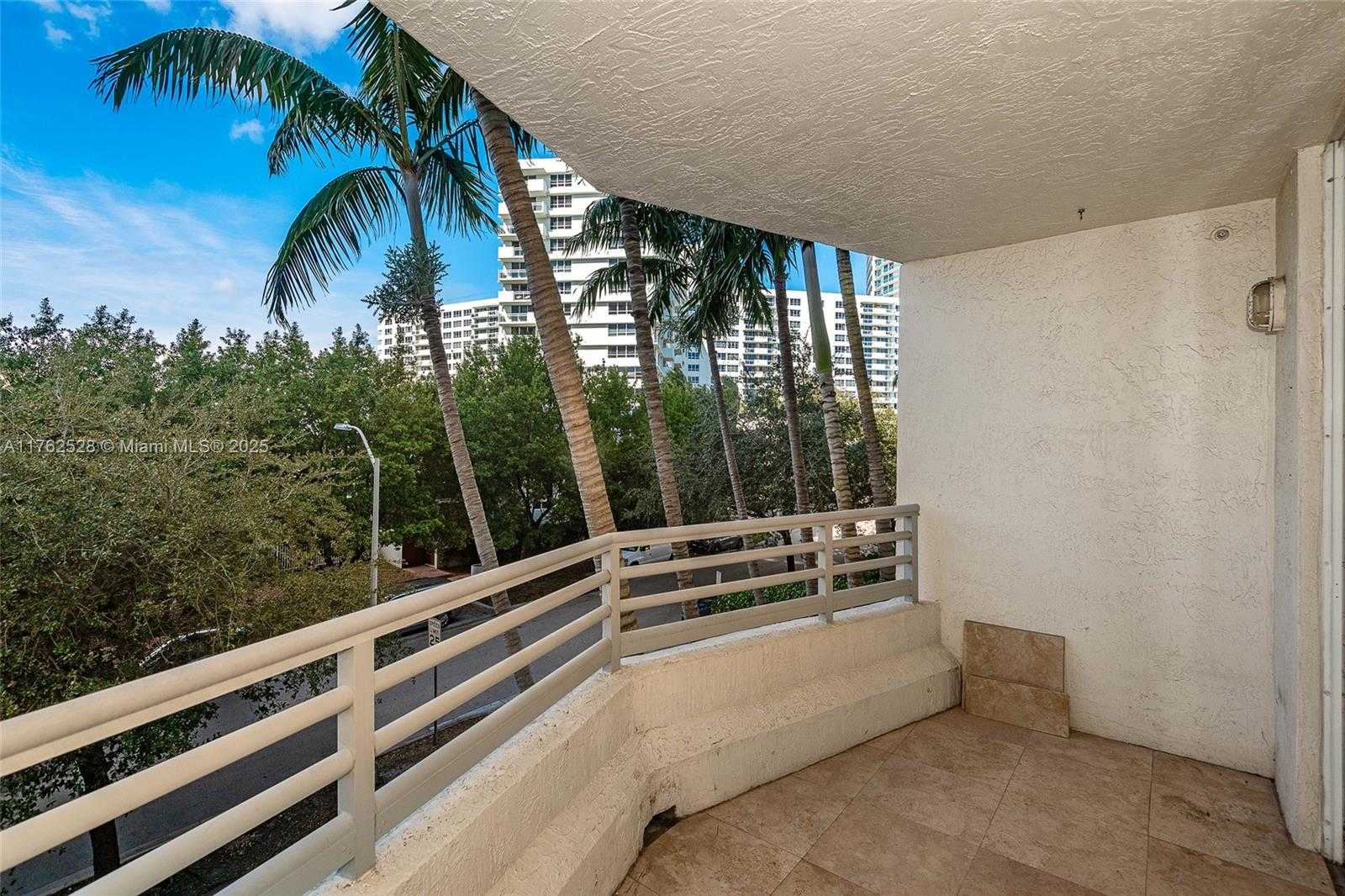 Small Image of 1401 BAY RD #307, Miami Beach Number 19