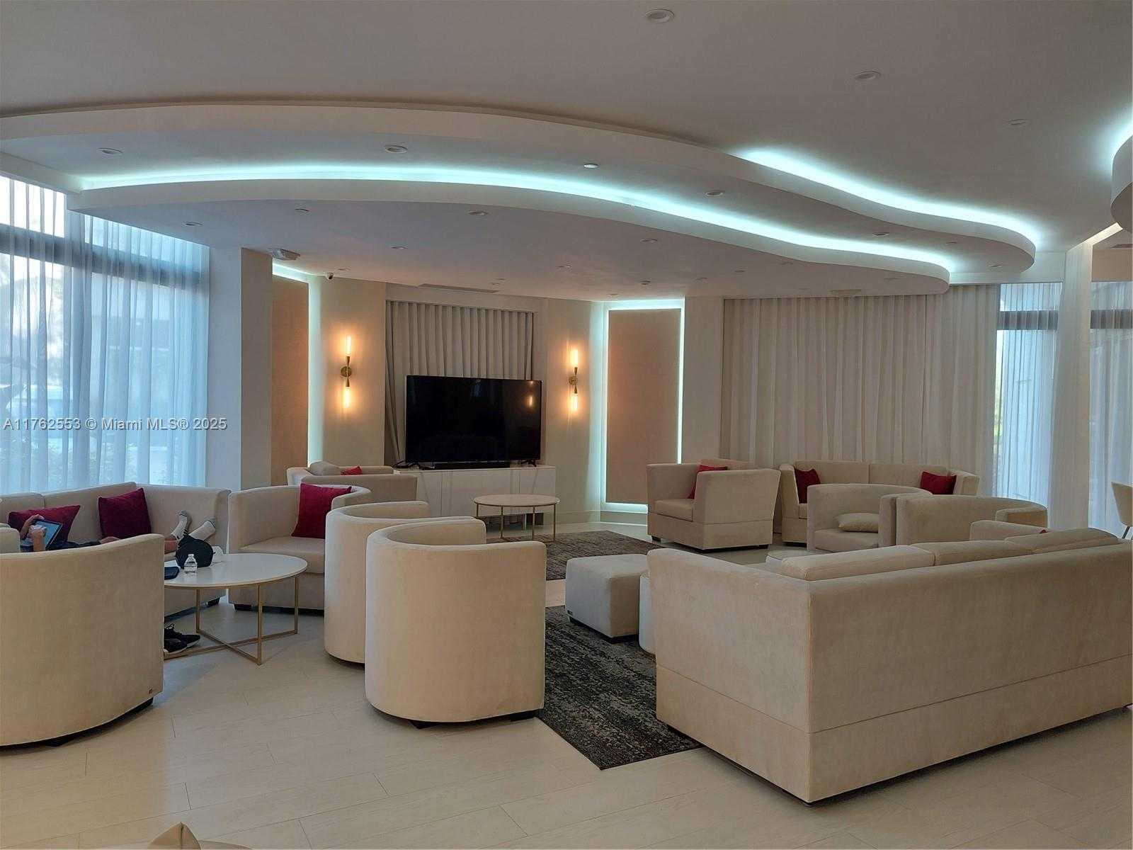 Small Image of 3610 YACHT CLUB DR #401, Aventura Number 8