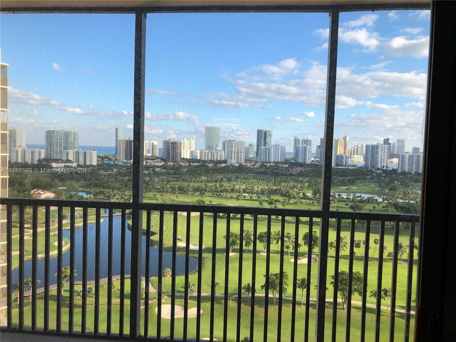 Small Image of 20301 WEST COUNTRY CLUB DR #2424, Aventura Number 3