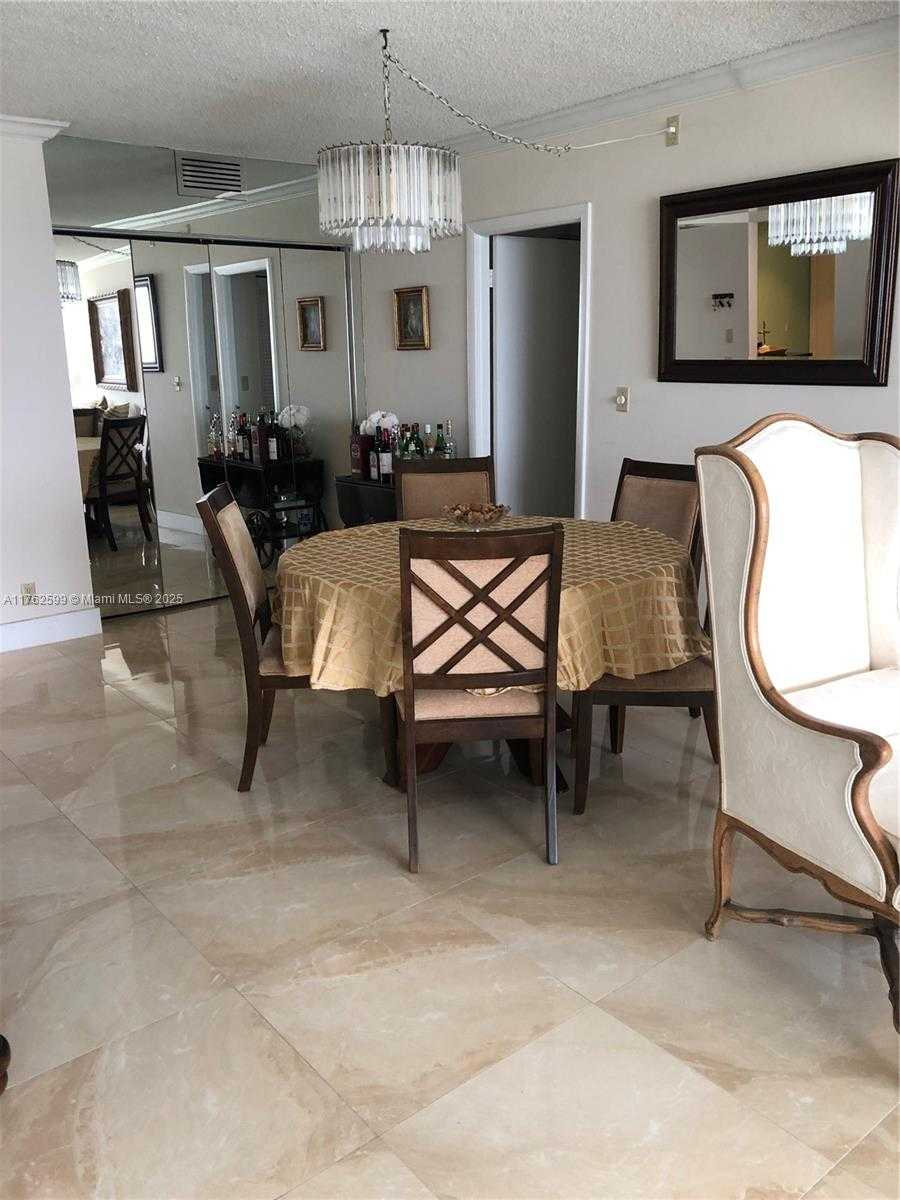 Small Image of 20301 WEST COUNTRY CLUB DR #2424, Aventura Number 6