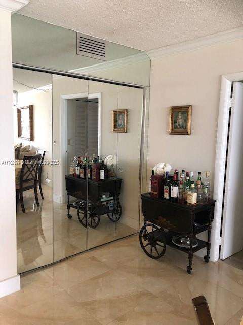Small Image of 20301 WEST COUNTRY CLUB DR #2424, Aventura Number 7